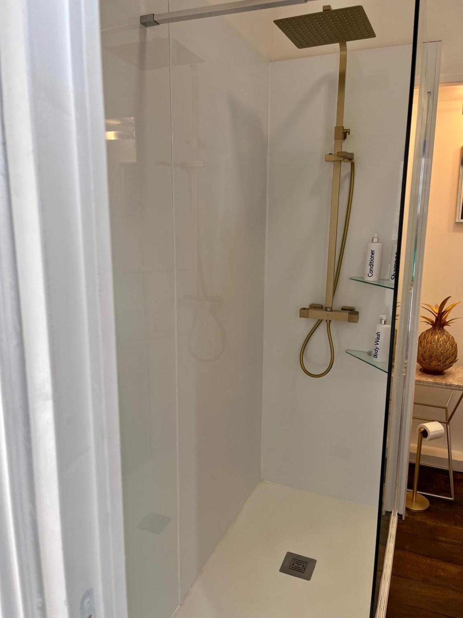Maison De Mags & Mags Willow Room Lanouaille Екстериор снимка